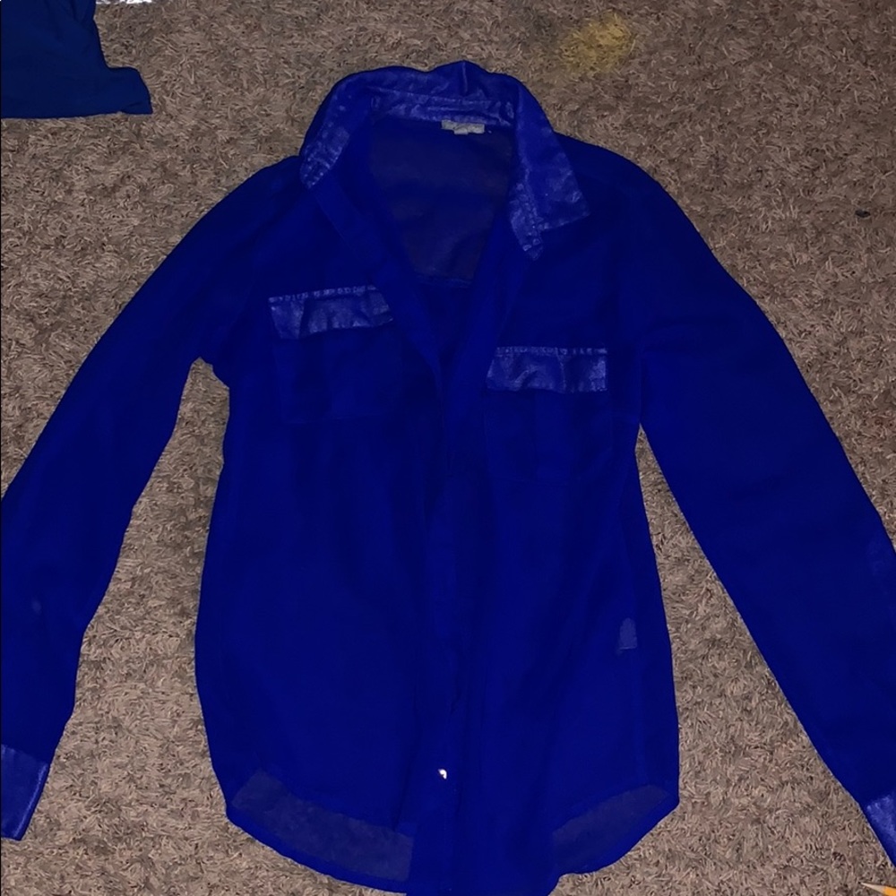 Women’s Button Up Dress Shirt